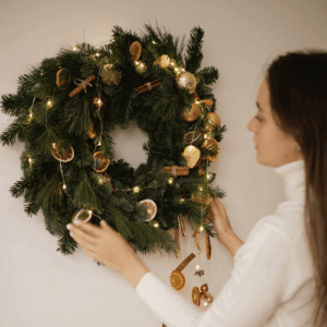 kerstkrans ophangen zonder boren